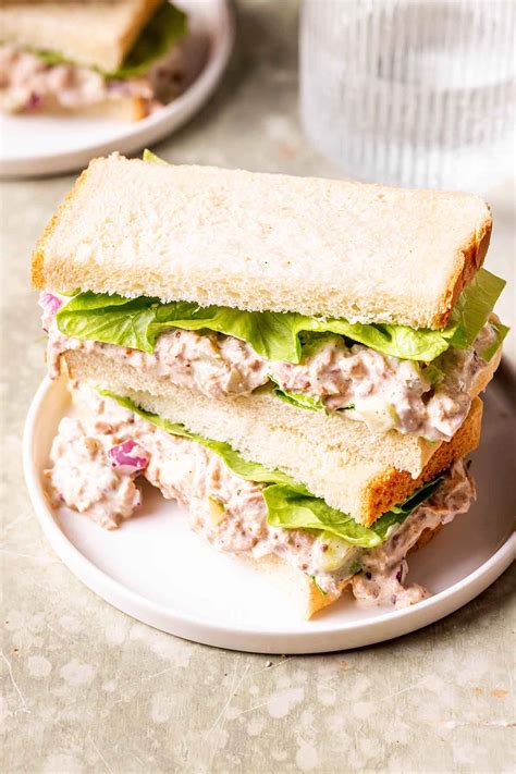 Healthy Tuna Salad {5 Minutes!} - The Big Man's World