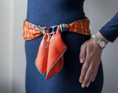 Hermes Chemins de Corail worn as a belt | How to wear scarves, Womens ...