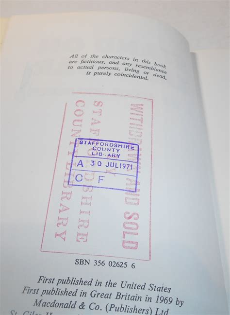 Stand on Zanzibar John Brunner Macdonald Science Fiction 1969 - HC Books