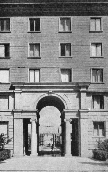 Cvartalul Panduri – dreptul bucureștenilor la coloanele sovietice