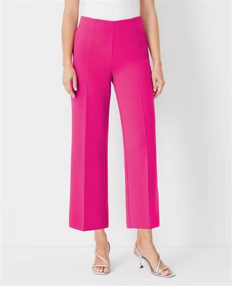 The Petite Wide Leg Crop Pant in Crepe