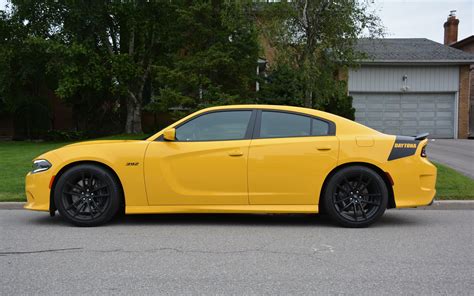 2017 Dodge Charger Daytona 392: a Throwback to the Good ol' Days - 11/26
