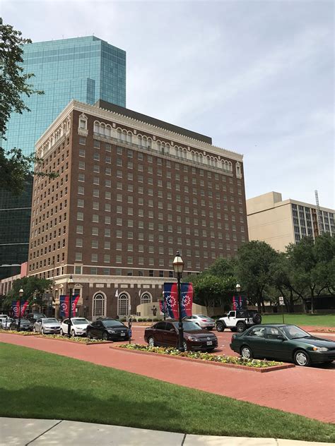 HILTON FORT WORTH - Hotel Reviews, Photos, Rate Comparison - Tripadvisor