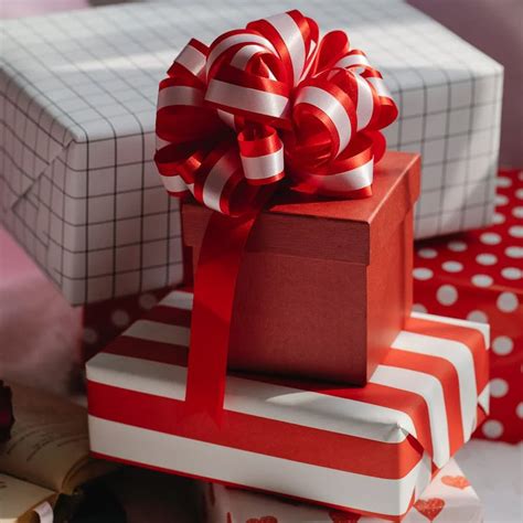 Unqiue And Best Valentine Gift Shops | LBB, Chennai