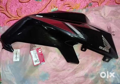 Honda X blade Right Side Tank Panel - Spare Parts - 1793172758