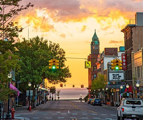 Take A Wild and Watery Getaway to Marquette, Michigan | Michigan travel ...