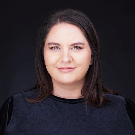 Lauren Campbell Biography — Archer - Commercial Real Estate in Tampa Bay