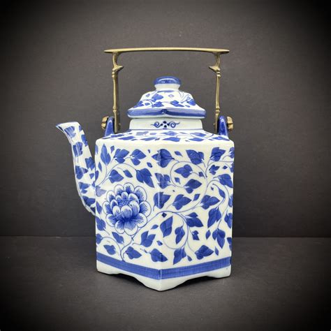 Teapot blue white Vintage brass porcelain Chinese horestco.com.my