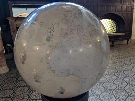 Large World Globe 的图像结果