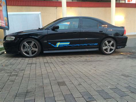 2004 Volvo S60 R awd 1/4 mile Drag Racing timeslip specs 0-60 ...