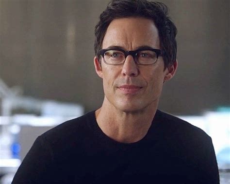 Tom Cavanagh as Doctor Harrison Wells in "The Flash". | Harrison wells ...