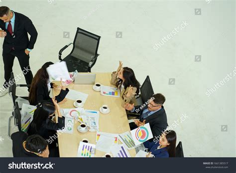Business Meeting Stock 的图像结果
