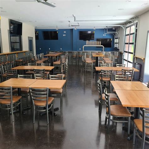 About Us - Lake Norman Brewery