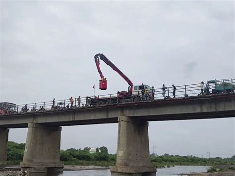 Ranpur Bridge Safety Inspection Underway | રાણપુરના ભાદર નદી બ્રિજની ...