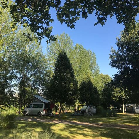 CAMPING LES RADELIERS (Port-Lesney) - Campground Reviews & Photos ...
