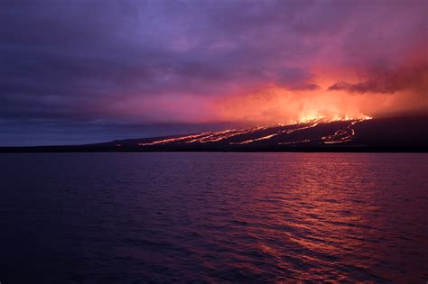 Download wallpaper 4240x2826 sea, island, volcano, lava, fire, night hd ...