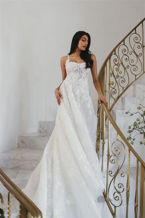 1749 by Martina Liana - Matte Floral Lace A-Line Wedding Dress – The White Flower