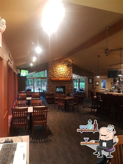 Legends Bistro, Cultus Lake - Restaurant menu, prices and reviews