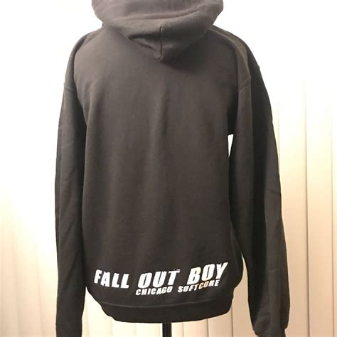 Can It Be So Simple // MAJOR ISO!!!!! VINTAGE FALL OUT BOY MERCH!!!!!! I...