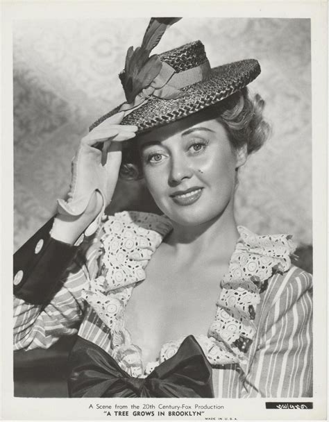 A Tree Grows in Brooklyn (1945)