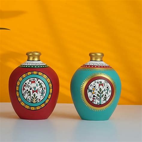 Buy Artysta 'Warli Tribe’ Red and Green Handpainted Terracotta Flower ...