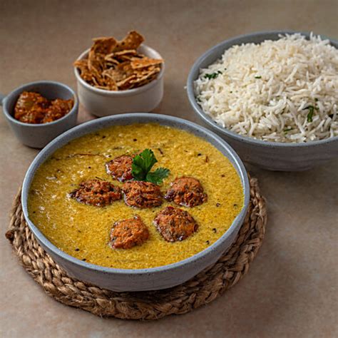 Buy Qmin Punjabi Kadi Pakodi Chawal Online at Best Price of Rs 169 ...