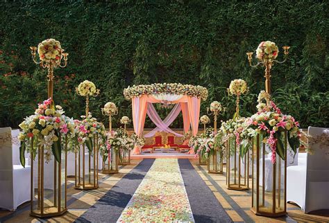 This chic hotel in Bengaluru is tailor-made for iconic wedding ...