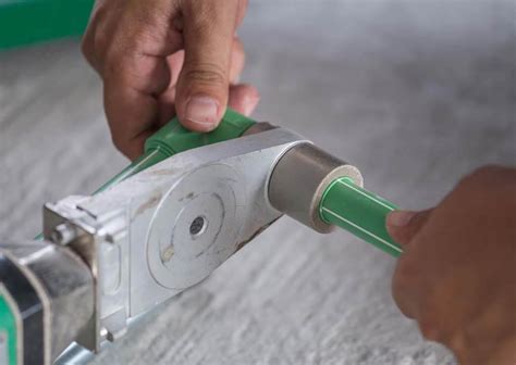 مواسير السباكة وكيف تختار النوع الأفضل للاستخدام - بيتك احلى