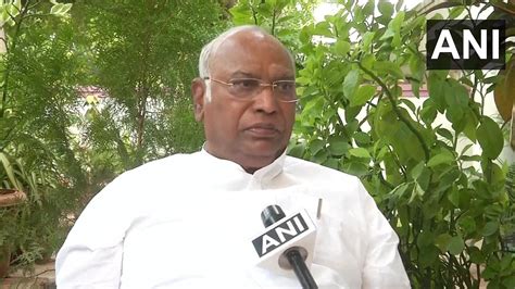 Insight: Kharge’s fear of falling short in Karnataka