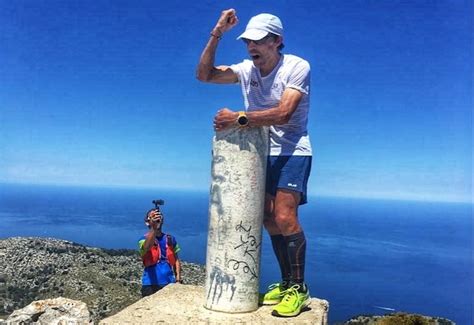 "Encadenar las 54 cimas fue cerrar el círculo que iniciaron mis tíos ...