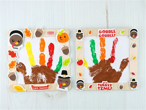 Thanksgiving Handprint Turkey Craft | Fun365