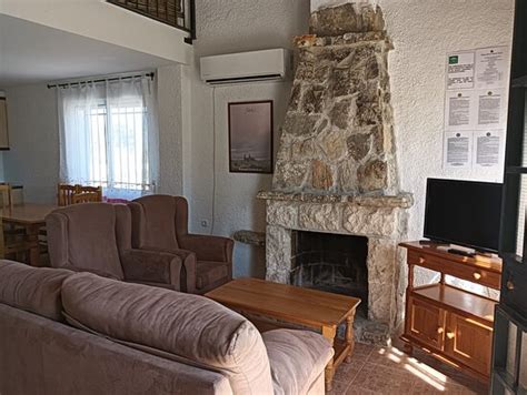 MAGINA DREAM TURISMO RURAL (La Guardia de Jaen) - Villa Reviews, Photos ...