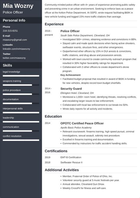 Police Officer Resume Example with Skills & Writing Tips