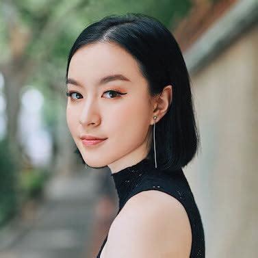 Amazon.in: Chloe Gong: books, biography, latest update