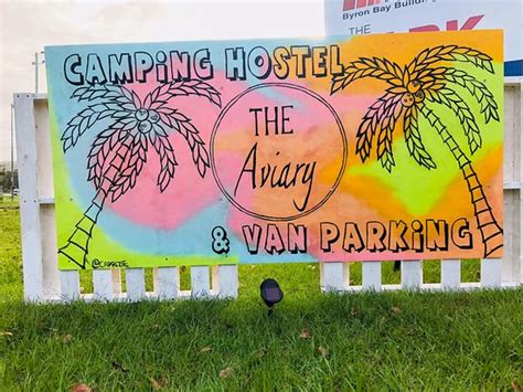 THE AVIARY CAMPING HOSTEL AND VAN PARKING (Byron Bay) - Campground ...