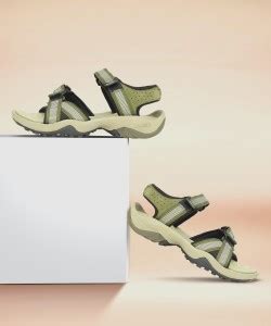 WOODLAND Men Sports Sandals - Buy OLIVE GREEN Color WOODLAND Men Sports ...