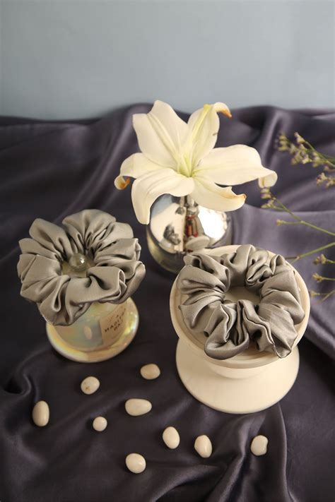 Stardust Silver Oversized Pure Silk Scrunchies Pack of Two – Spotstyl