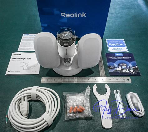 Reviews on Reolink Camera – Elite Floodlight WiFi with Night Vision ...