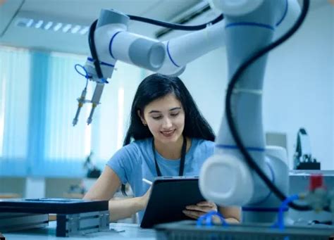 MNR University: BTech , BSc in Allied Sciences , BPT | Best Private ...