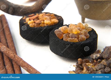 Ritual Objects 的图像结果