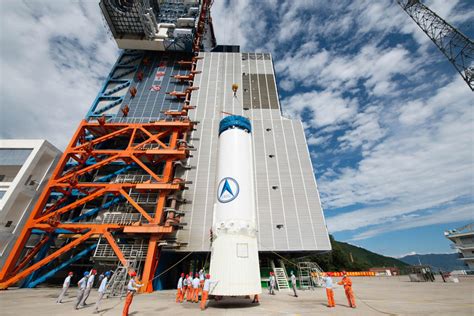 长三乙火箭成功发射亚太6D卫星 ——面对超重50公斤的卫星，火箭瘦身分几步？-国际在线