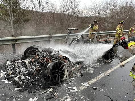 Fire Fighters Use 12,000 Gallons Of Water To Extinguish Burning Tesla ...