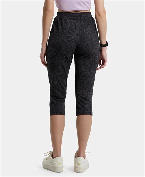 Buy Super Combed Cotton Elastane Slim Fit Printed Capri with Side ...