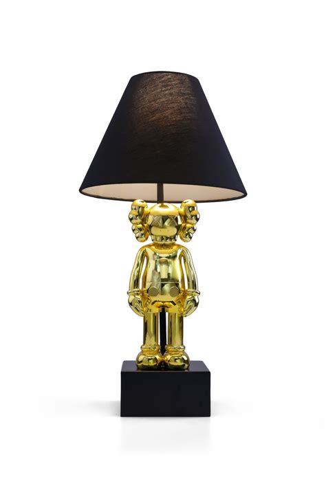 Kaws-Inspired Table Lamp with Gold-Plated Kaws Sculpture (30 x 61 x 30 ...