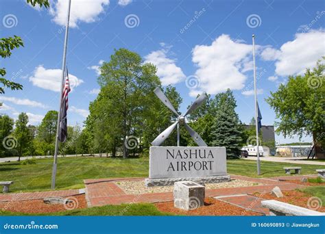 Nashua Airport Entrance, Nashua, NH, USA Editorial Stock Photo - Image ...