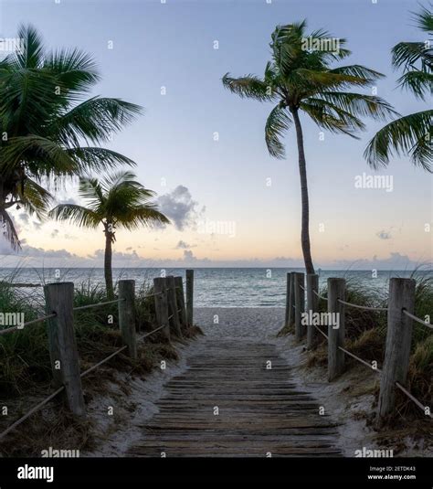 Sunrise in Key West at Smathers Beach Stock Photo - Alamy