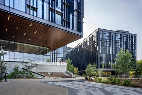 Vanguard Acquires New Campus In Charlotte - WCCB Charlotte