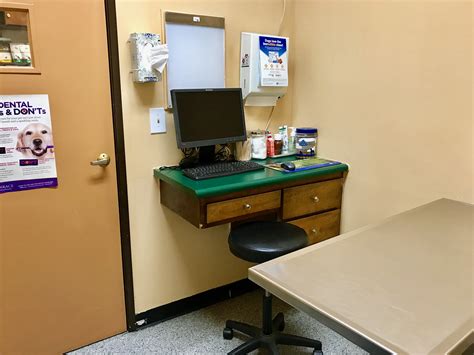 Take a Tour of our [Location] Veterinary Hospital!