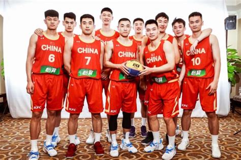 中国篮球奥运名单公布 上海男女篮三将入选_文体社会_新民网