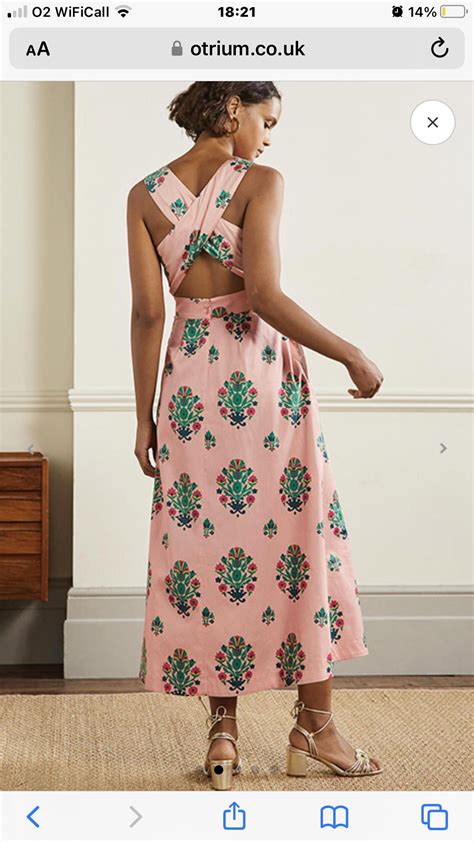 Help! Bought a dress without thinking of bras - what’s the best option ...